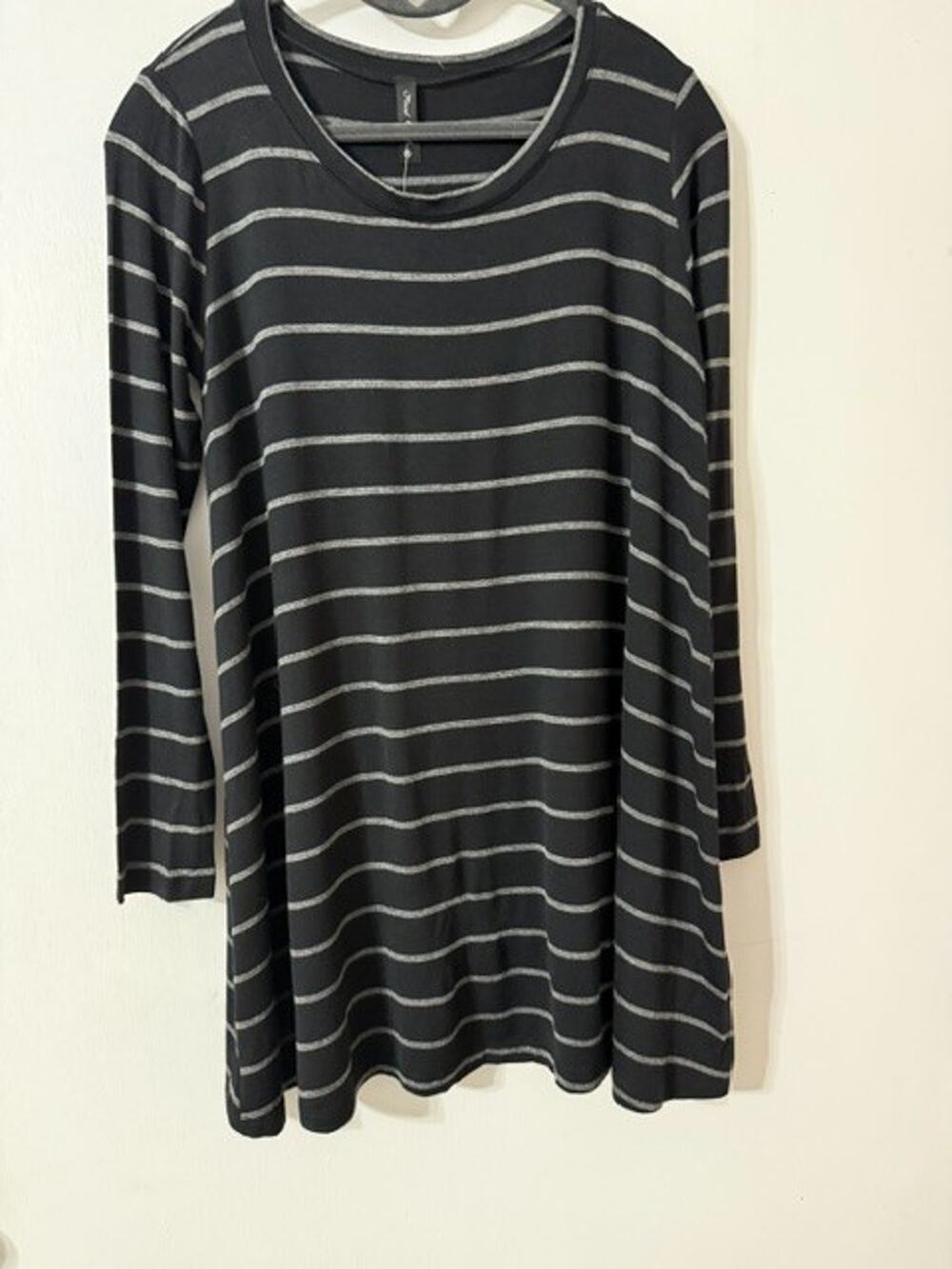 NWT Final Touch Women's Striped Long Sleeve T-Shirt \Dress - Size Small